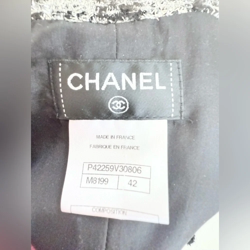 Chanel Black Silver Jacket & Skirt set CC Gripoix buttons Wool blend Vintage 40